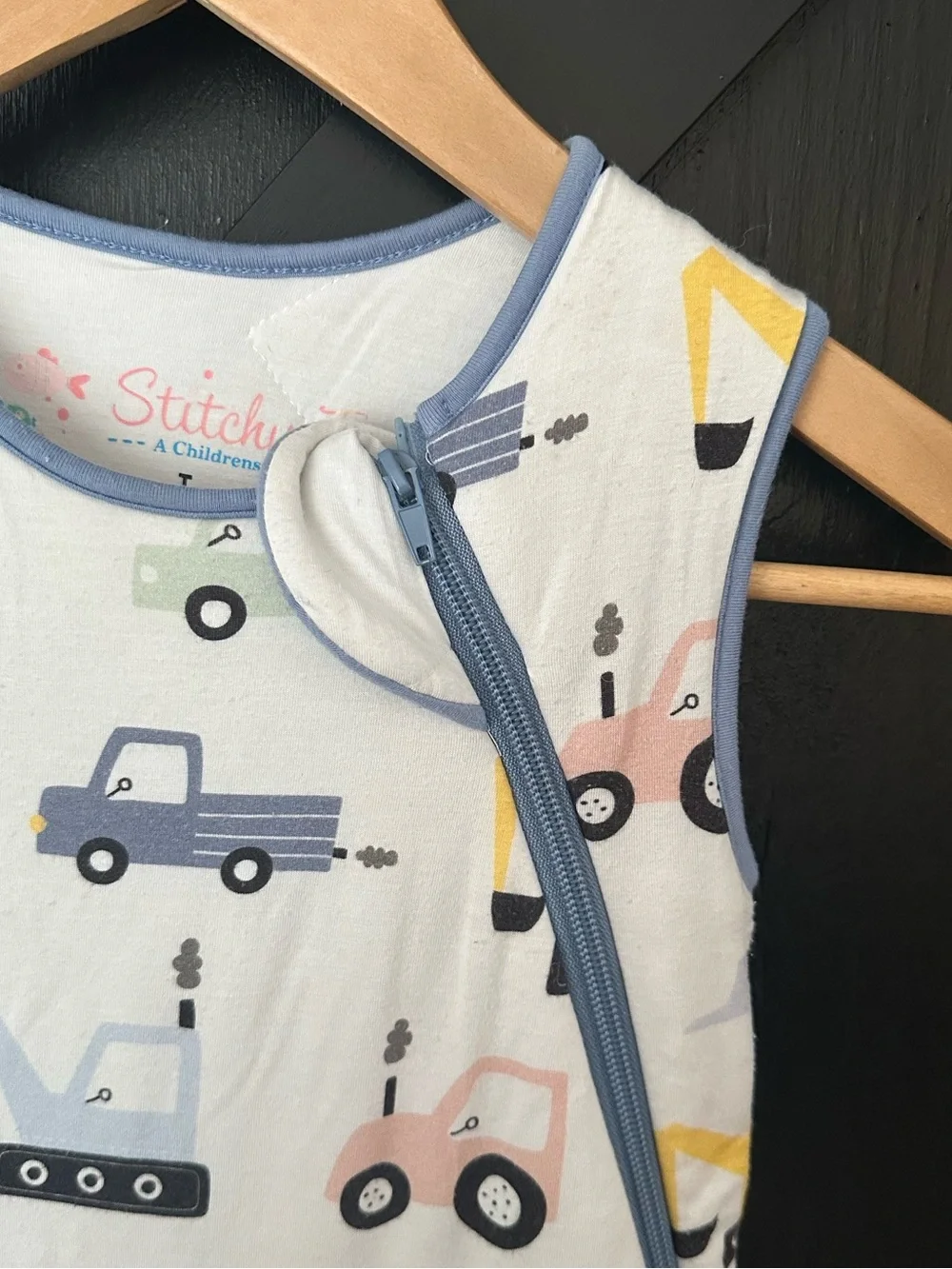Stitchy Fish Boys Bamboo Construction Vehicles Zip Sleep Bag Sack L